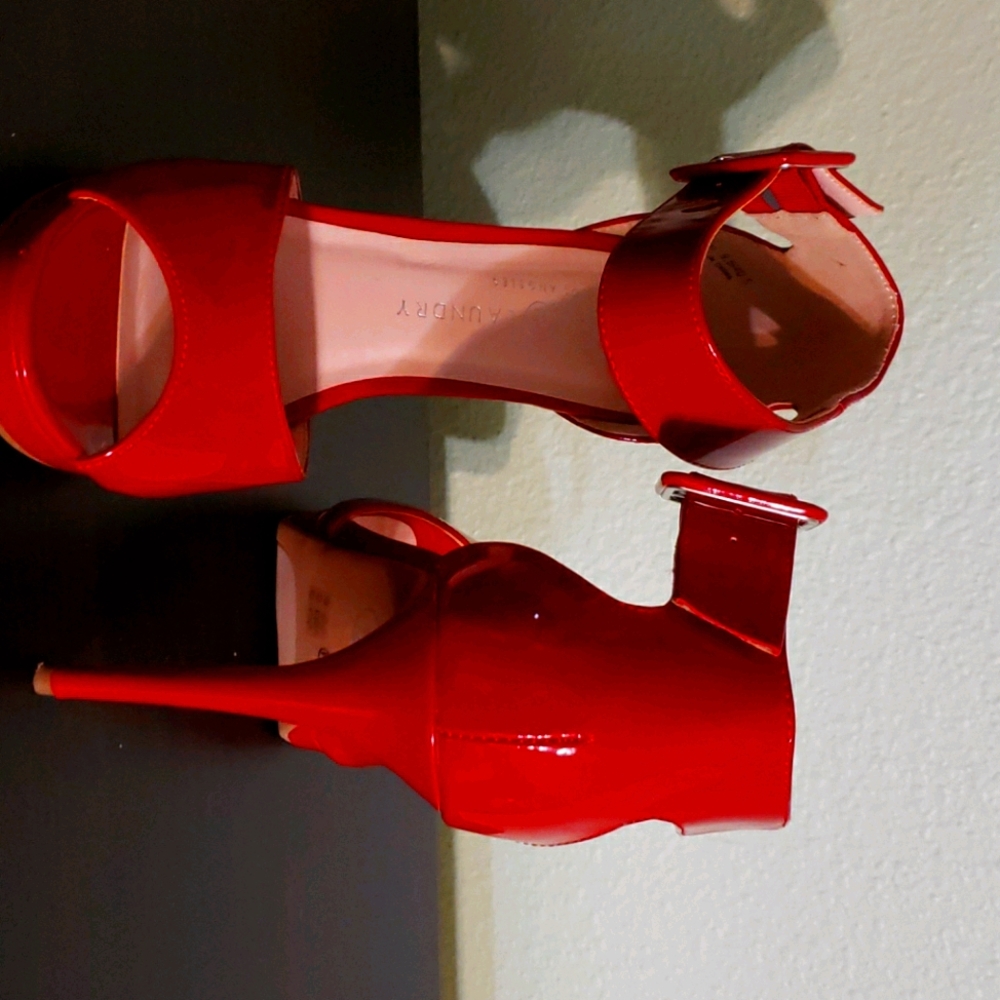 Chinesse Laundry High heels